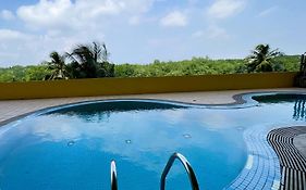 Dindings Pantai Desair Apartment By Dpd